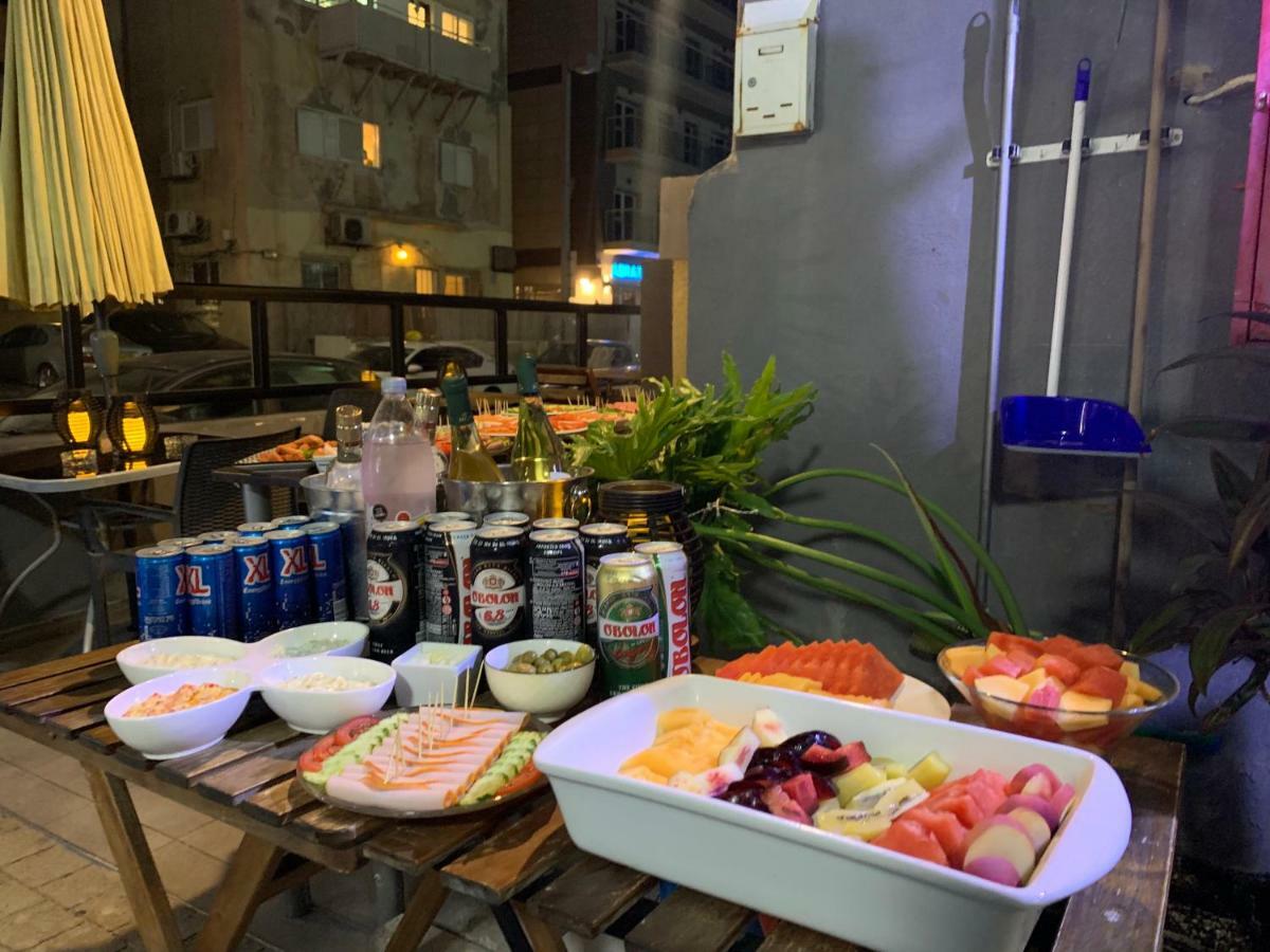 Crown Sea Apart Hotel 텔아비브 외부 사진